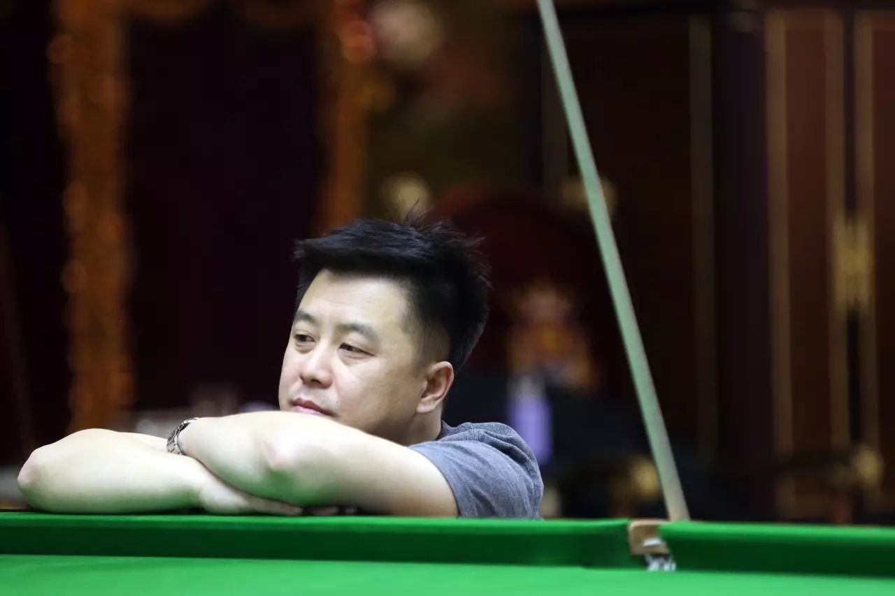 聚餐不仅仅 聚餐不仅仅