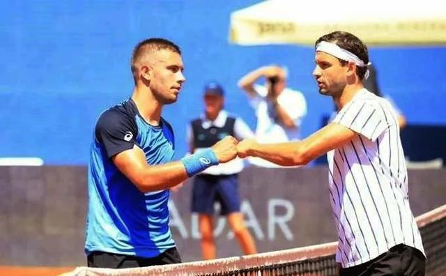 则陷入了四 则陷入了四