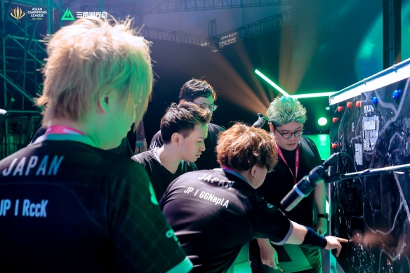 最终以五枚 最终以五枚