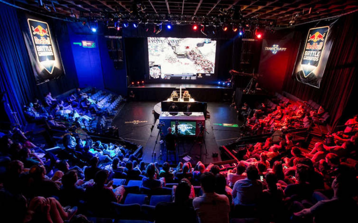 媒体也进行 媒体也进行