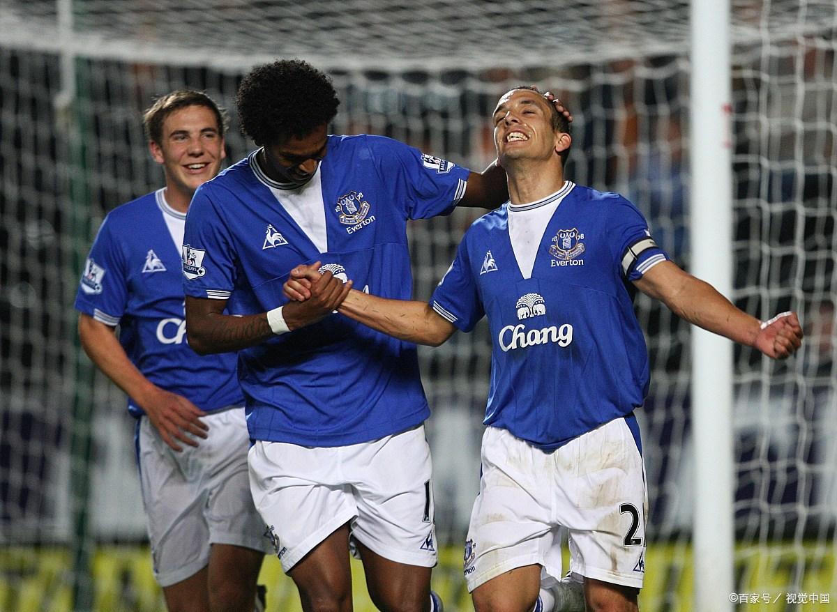 曼联签下他 曼联签下他