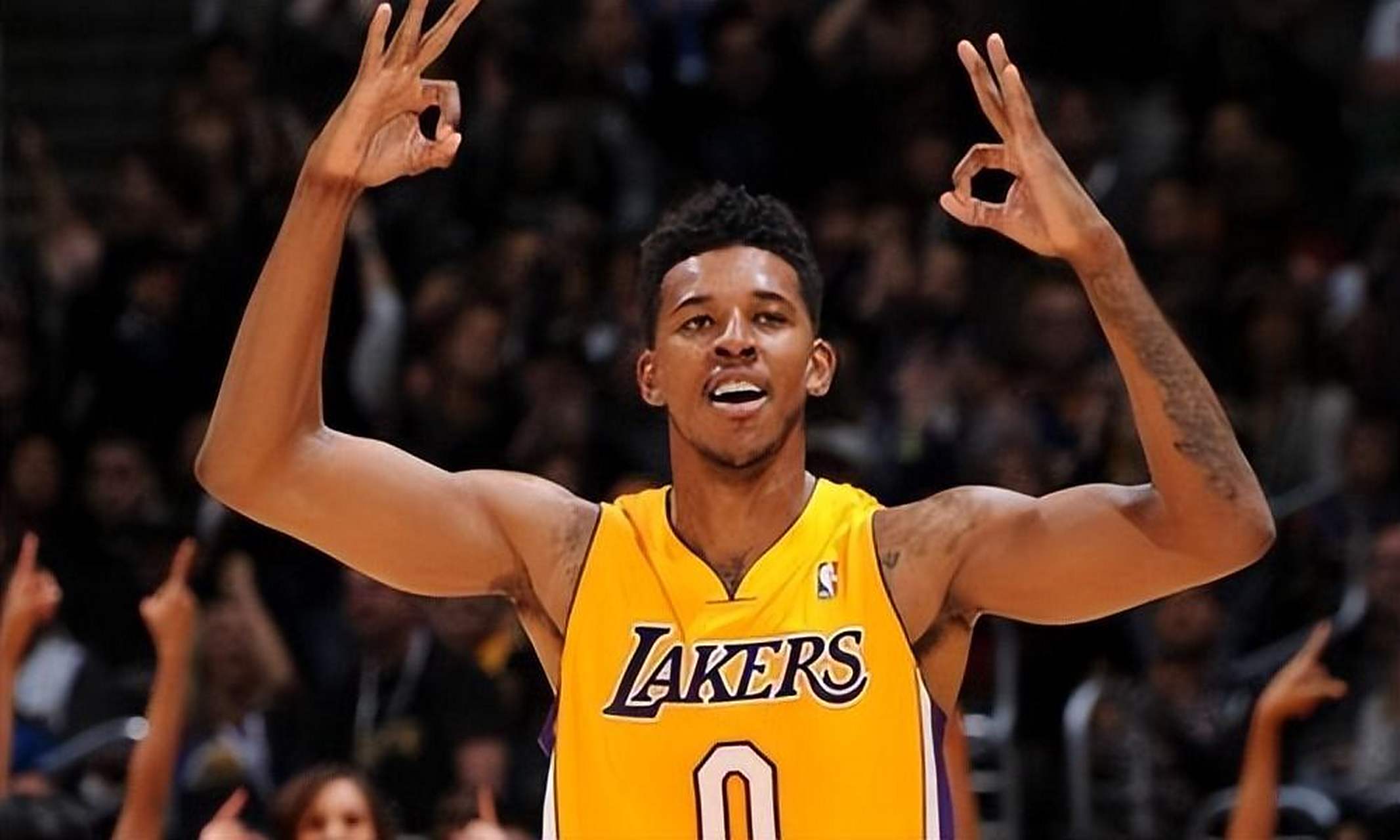 阵容重塑中 阵容重塑中