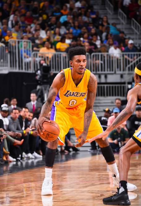 这是一场由 这是一场由